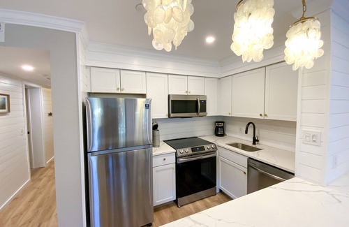 Hilton Head Island Villa | 129 Carolina Beach Club Oceanview Villa Attached to Ocean Oak Resort by Hilton
