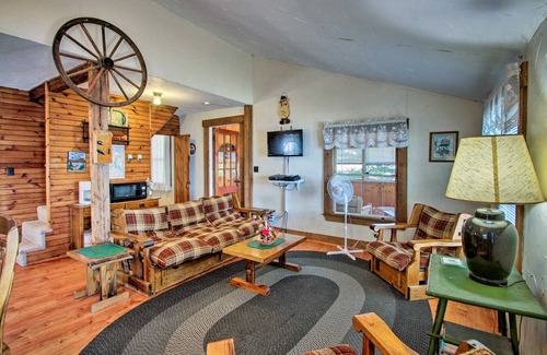 Center Ossipee Cottage | 130 m² Cabin ∙ 3 bedrooms ∙ 6 guests