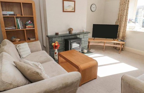 Thropton House | 130 m² House ∙ 3 bedrooms ∙ 6 guests
