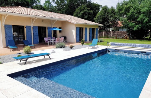 Sainte-Eulalie-en-Born House | 130m² villa with private swimming pool, close to Mimizan and in a quiet area.