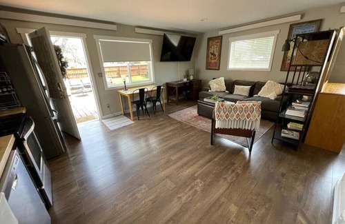 Spearfish Apartment | 1315 N 5th St #2 · Downtown Modern-Farmhouse Studio