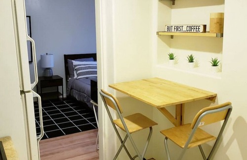 Rincon Heights Cottage | 1339 E 8th St Studio · Fun Studio Guest House Near UofA in Tucson!