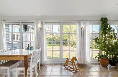 Hillerod House | 1359-N-Hillerod-Lykkesholmvej-20