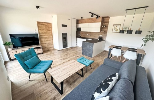 Smrzovka House | 13ka Sunny Lodge by Interhome