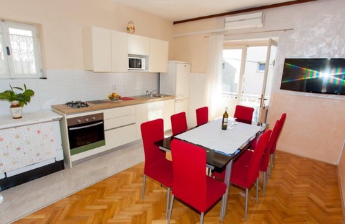 Zelenka Apartment | 140 m² Apartment ∙ 4 bedrooms ∙ 8 guests