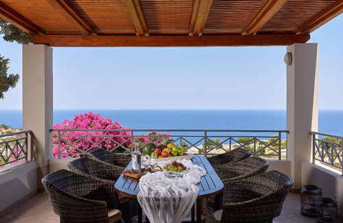 Drosia House | 140 m² House ∙ 3 bedrooms ∙ 7 guests