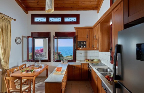 Drosia House | 140 m² House ∙ 3 bedrooms ∙ 7 guests