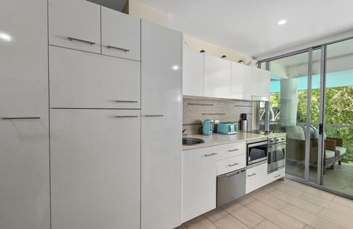 Palm Cove Apartment | 1405- DRIFT RESORT- LARGE FAMILY APARTMENT WITH STUNNING OCEAN VIEWS