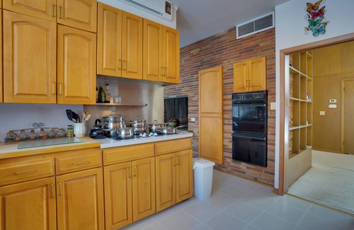 Minnetonka House | 15 Mi to Downtown Minneapolis: Retreat on 5 Acres