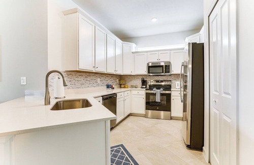 Lehigh Acres House | 15 Mi to Downtown Fort Myers: Golf Getaway