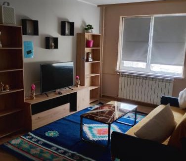 Militari Apartment | 15 minutes Apartment