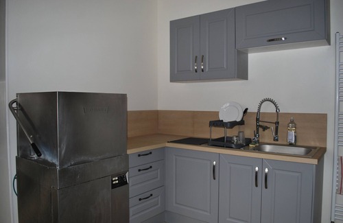Varzy House | 15-person gite with 6 bedrooms and bar area ideal for family reunions!