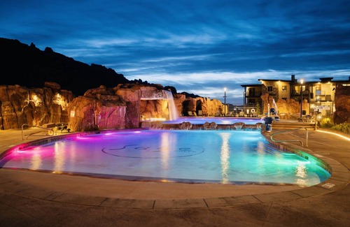 Moab South Valley Condo | 150 m² Condo ∙ 3 bedrooms ∙ 10 guests
