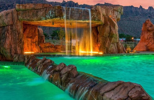 Moab South Valley Condo | 150 m² Condo ∙ 3 bedrooms ∙ 10 guests