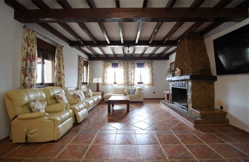 Loja House | 1500 m² House ∙ 10 bedrooms ∙ 20 guests