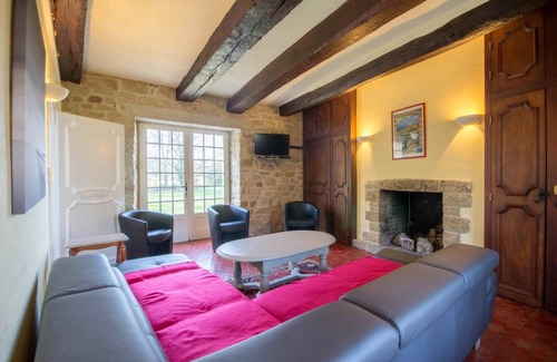 Erdeven House | 160 m² Gîte ∙ 3 bedrooms ∙ 6 guests