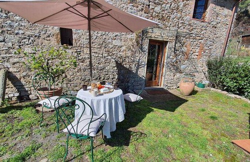 Loppeglia House | 160 m² House ∙ 2 bedrooms ∙ 6 guests