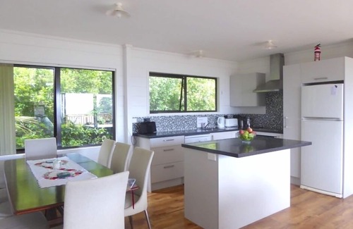 Palm Beach House | 17 on Tiri View - Palm Beach