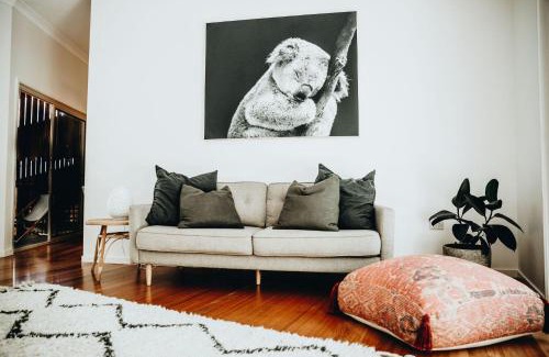 Sunshine Beach House | 18 Adams St The Beach Shack fabulous location close to the beach