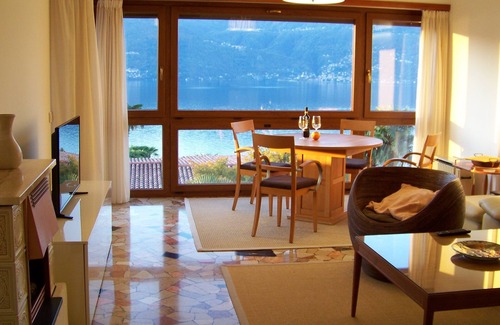 Villaggio Belmonte Apartment | 180 ° panoramic lake view - 3 rooms Apartment Lago Maggiore balcony pool beach tennis WiFi