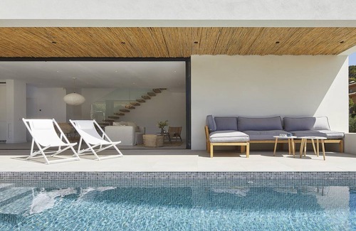 Tamariu House | 180 m² House ∙ 5 bedrooms ∙ 10 guests