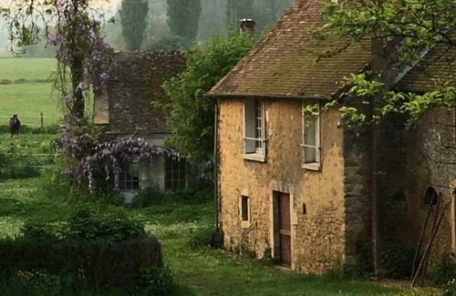 Duneau House | 18th century manor house in Perche Sarthois, 25 minutes from the 24-hour race circuit of Mans