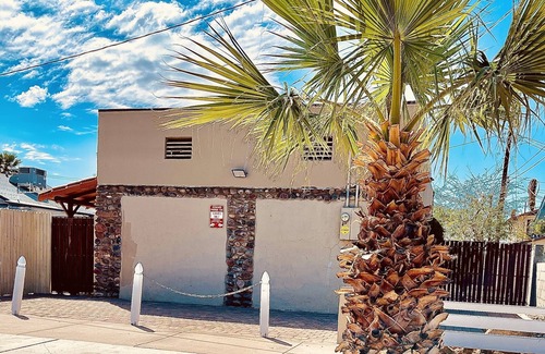 Garfield House | 1915 Historic Cottage in the heart of Roosevelt Row in Downtown Phoenix