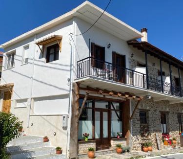 Agios Petros Apartment | 1924 Studios 3