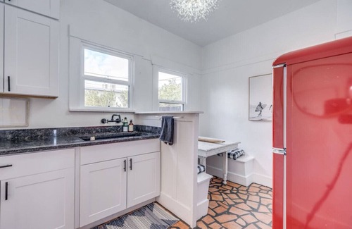 Tucson Apartment | 1926 Historic Duplex/Near U of A/1 BR & 1 BA