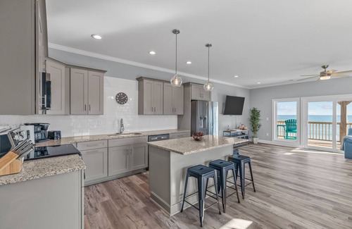 Sneads Ferry House | 1942 New River Inlet Road-Oceanfront Duplex|Pool