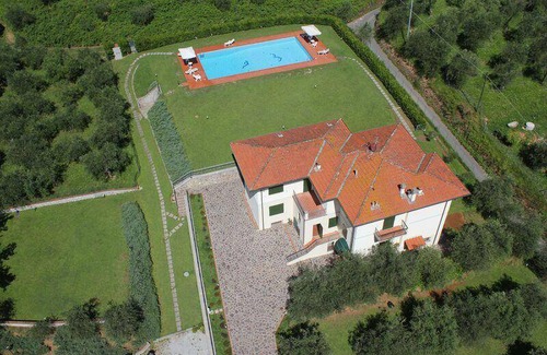 Vicopelago Apartment | 196 m² Apartment ∙ 4 bedrooms ∙ 8 guests