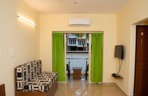 Varca Apartment | 1BHK apartment with swimming pool close to Beach