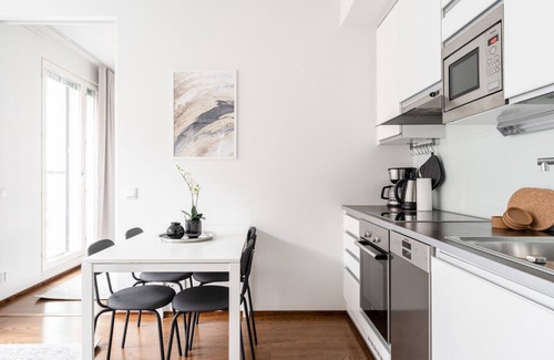 Tampere Apartment | 1BR Apt next to Lake Pyhäjärvi