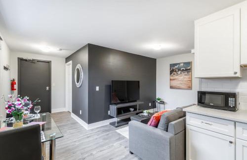 Central Hamilton Apartment | 1BR Basement Condo - James Street