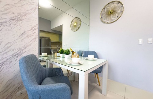 Guadalupe Nuevo Apartment | 1BR BGC, One Uptown Residence B001