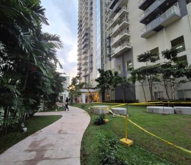 Ugong Apartment | 1BR Cozy Condo at Kasara Urban Resort Pasig City