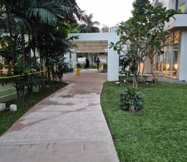 Ugong Apartment | 1BR Cozy Condo at Kasara Urban Resort Pasig City