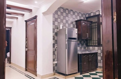 New Delhi Apartment | 1BR-GK 2 near Market-HostMyStay