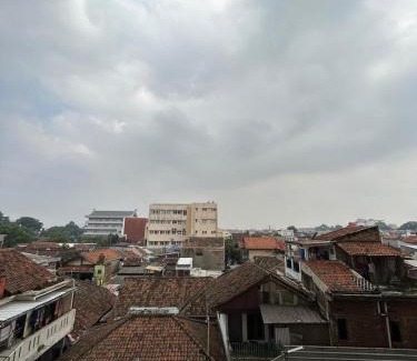 Bandung Kulon Apartment | 1BR Plus Sudirman Suite Apart by Metta