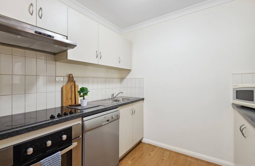 Northbridge Apartment | 1BRD 1BTH 1PRK - Northbridge Apartment