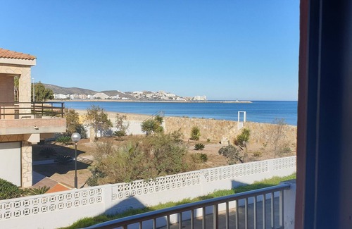 Cullera Apartment | 1st Floor Apartment in the Villa facing the sea