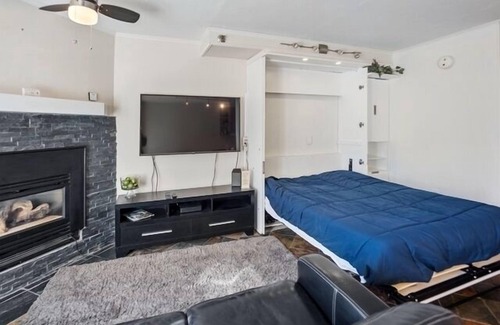 Winter Park Resort | 1st floor ski in & out resort condo with hot tubs, fitness room, covered garage.
