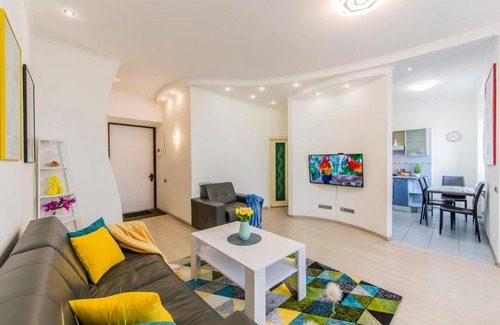 Besarabka Apartment | 2-х кімнатна квартира поруч із Бессарабським Ринком