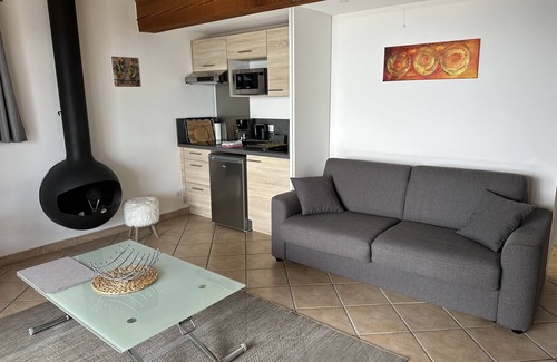 Eccica-Suarella Cottage | 2-3 person gite, swimming pool, stunning sea view, near Porticcio