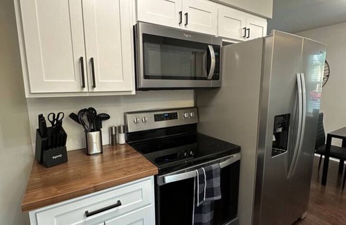 Columbia Apartment | 2 Bed 1 Bath Southside Columbia 7 min to Mizzou