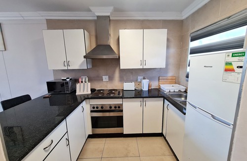 Menlyn Apartment | 2 bed 2 bath Apartment, Menlyn