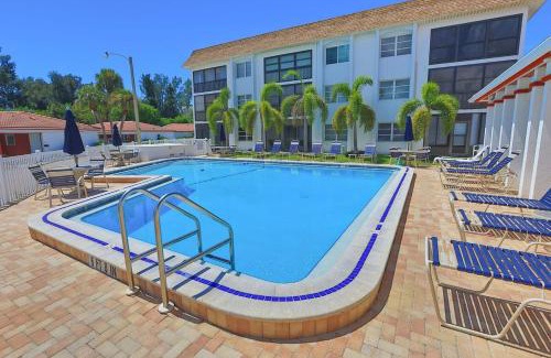Siesta Key House | 2 bed 2 bath centrally located on Siesta Key