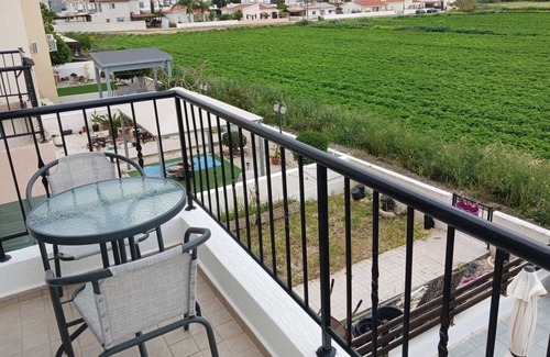 Mandria House | 2-Bed House Sleeps 6 -Pool -Free Parking -Netflix