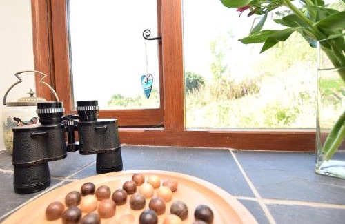 Combs House | 2 Bed in Whaley Bridge PK741