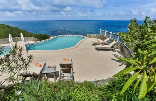 Sea Breeze Hills Villa | 2-bed Villa With Uninterrupted Sea Views - Equinox 2 Bedroom Villa by RedAwning